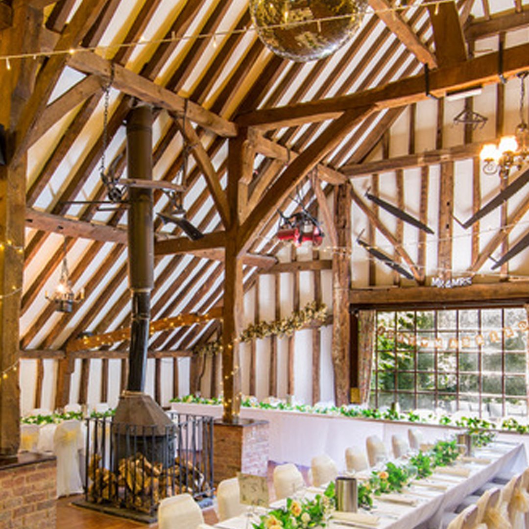 thriveeventsuk's tweet photo. Take some time out &amp; treat yourself to our Thrive: Winter Wellbeing luxury wreath making workshop with extras on Sat 1st Dec at 10am-1pm or 2-5pm.
Free parking at The Barn @Ploughatleigh, TN11 9AJ (nr Tonbridge). Book now for £40pp at https://t.co/mZFfl76nFX https://t.co/THPjZge81M