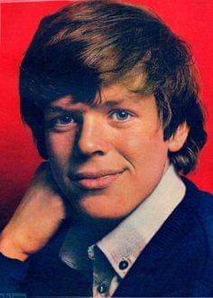 Happy 71st birthday, Peter Noone 