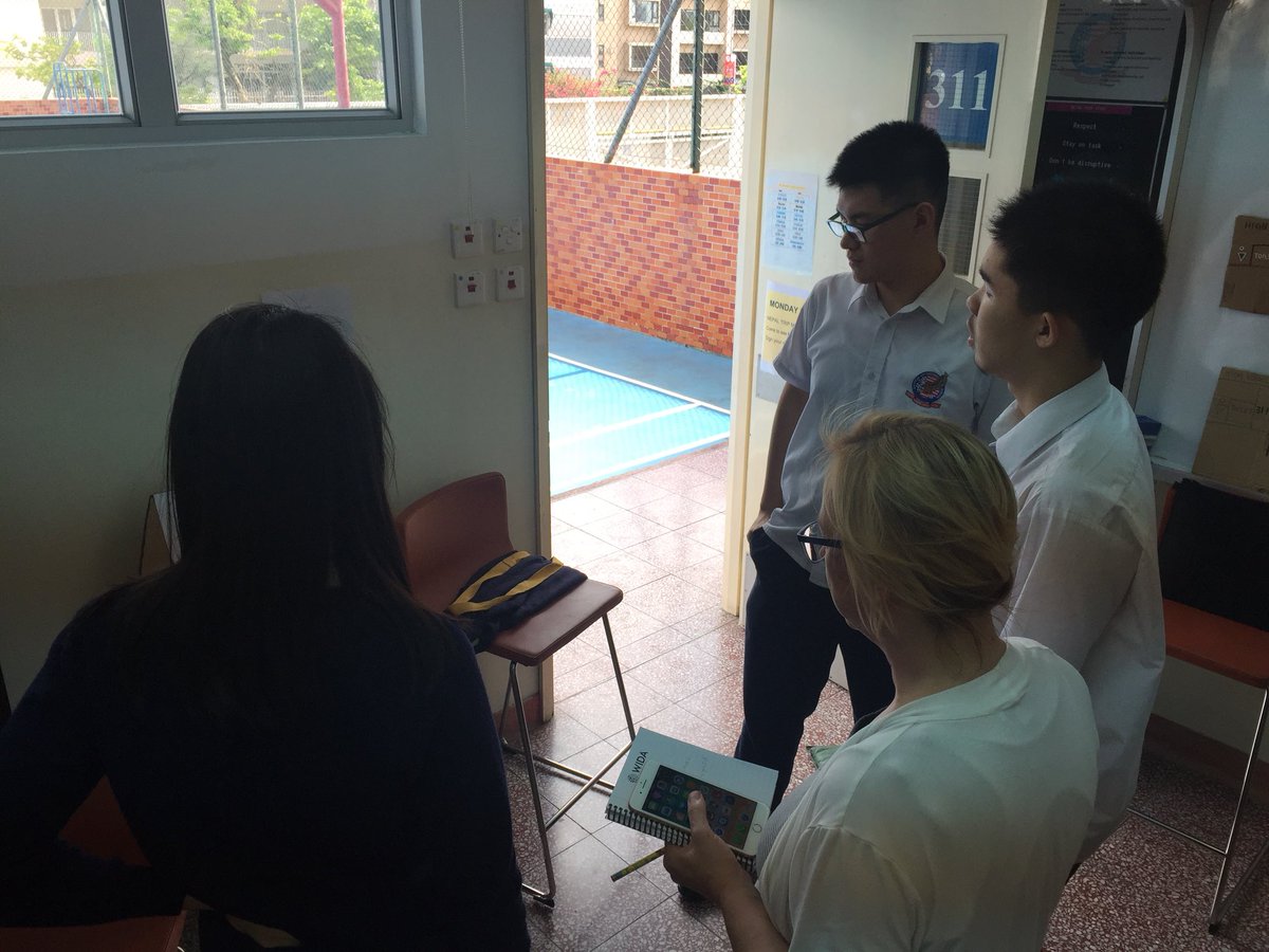 Prototype 1.0 goes live and designers receive valuable feedback. Thank you to our special guests! #redbrick125 #rm311 @wisemrmatt  @aishongkong