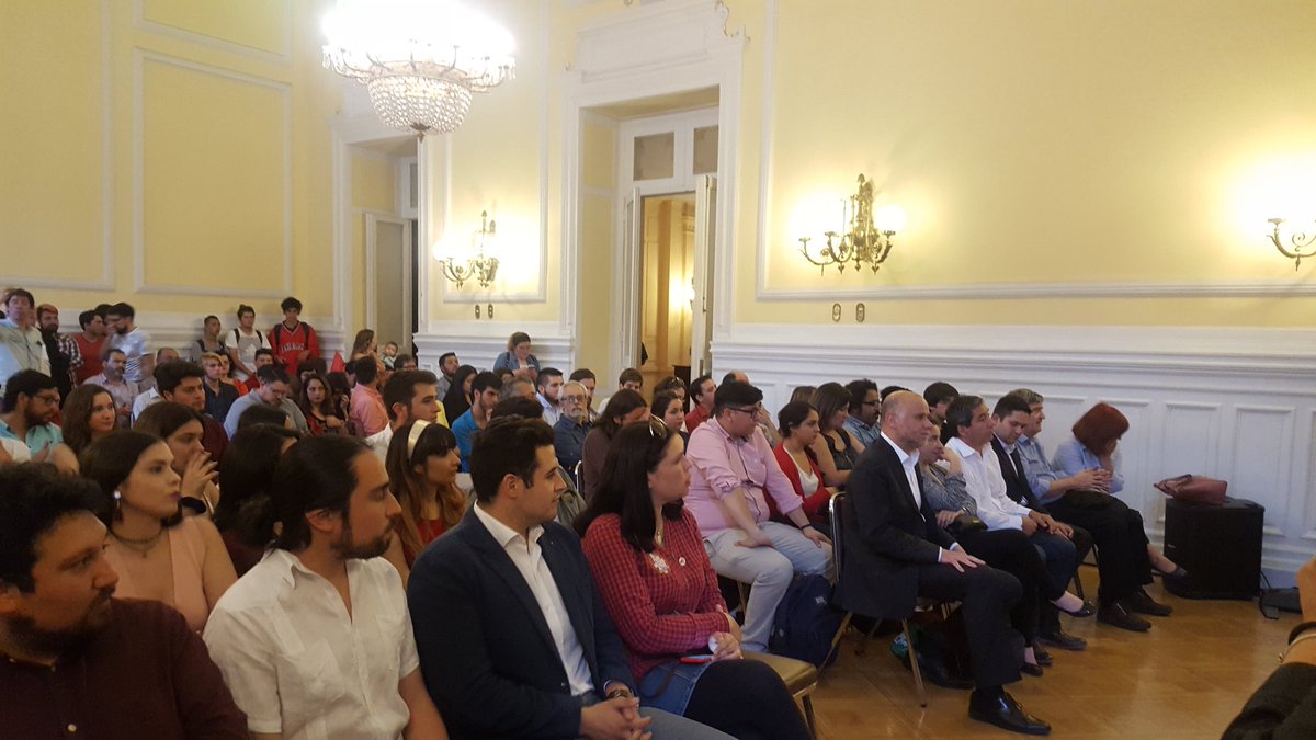 JS_Chile's tweet photo. 🔴Ahora|  @JS_Chile estamos celebrando  nuestro 83 aniversario en compañía de las fuerzas progresistas de Chile. @PSChile @SenadoresPS @bancadaPSchile #83AñosJS #TransformandoChile https://t.co/eQ4MB59Fbn