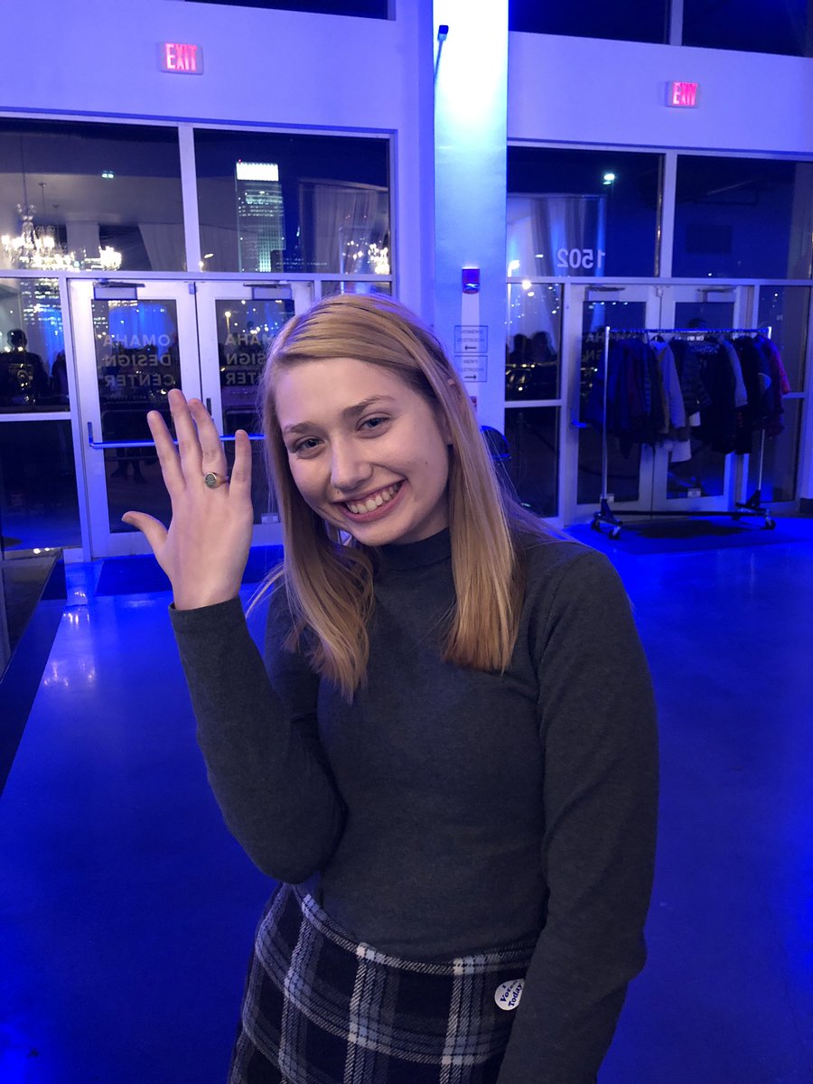 DASHdemocrats's tweet photo. We even found an Alum(A’18)!! #connections #hilauren https://t.co/2g91A1Xcpc