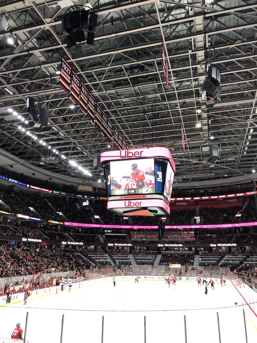 jjfeens's tweet photo. @Jackie_Redmond @kramdrallim I was at the game tonight. Look who was running ads. https://t.co/EdLo6JYVqu