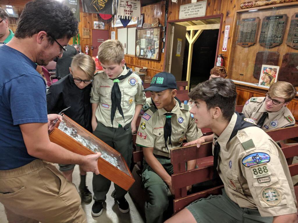 cppcitrus's tweet image. Seniors Alan Melgoza and Lara Amiri-Kazaz talked to the West Covina Boy Scouts about different insect groups. They spoke about the importance of pest management in agriculture and used ACP to explain how important it is for them to help prevent the movement of pests!