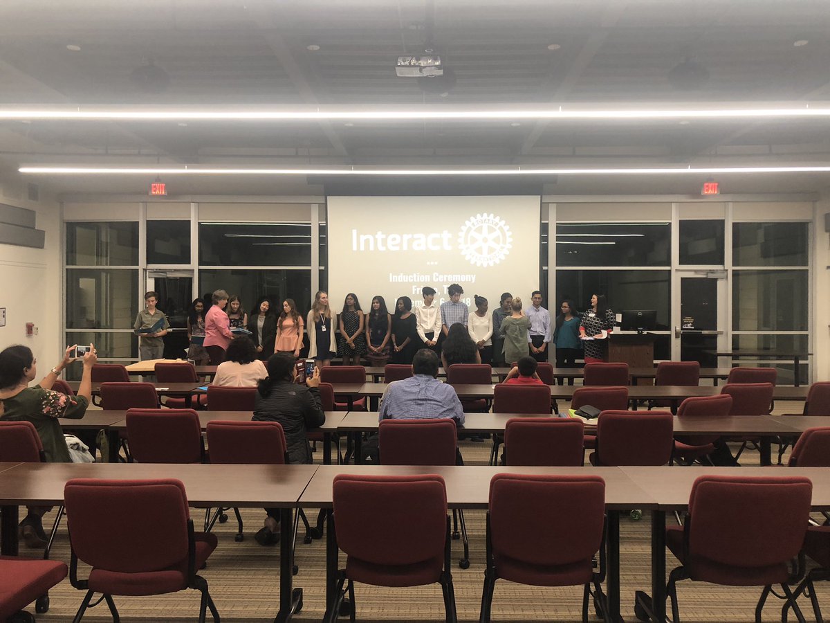 friscointeract's tweet photo. Today we finished up our parade float and more excitingly, we inducted all of our members into Frisco Interact! https://t.co/feO16pj567