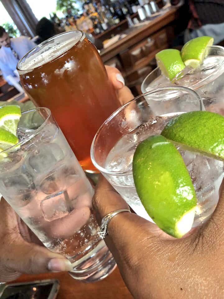 RedShoeBrunch's tweet photo. The Red Shoes 👠 finally got back together for #brunch! Welp, the first place didn’t work out so we decided to go to @thehamiltondc for #wings. Which of course turned into #drinks, #sushi &amp; #bubbles!

#dmveats #dc #sundayfunday #cocktails #girlsdayout #friedchicken #brunchsohard https://t.co/AHJoDJXkwO
