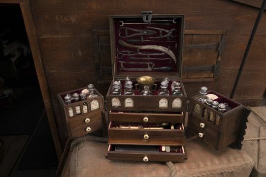 SpinardisCookie's tweet photo. @jongarysteele do tell....did you create this or was it just a great find??? I’m in love with Claire’s Anniversary gift from Jamie ❤️ It’s exactly how I envisioned it! #Outlader #TheFrasers https://t.co/hlTAMowafh