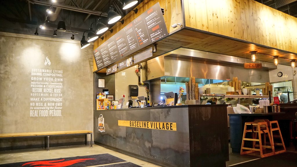 yegventuresfood's tweet photo. We're at #NoodleboxBaseline for a #YEGTweetup. It's going to be a wok n roll of a time tonight! #yegfood #yeg https://t.co/YR2joRmiKy