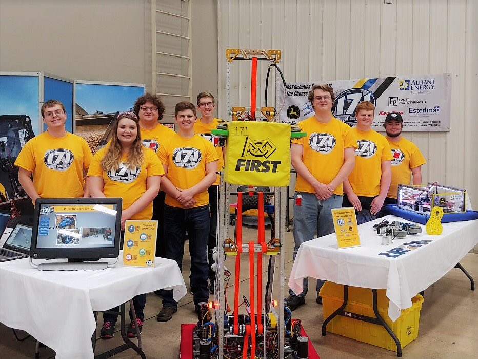 FRC171's tweet photo. Today Team 171 attended the Mind, Body, and Heart Fair at John Deere! We're so thankful for the opportunity to be involved and can't wait to come back tomorrow!
#JohnDeere #FIRSTrobotics #Team171 #FIRSTinspires https://t.co/XfW1afOauF