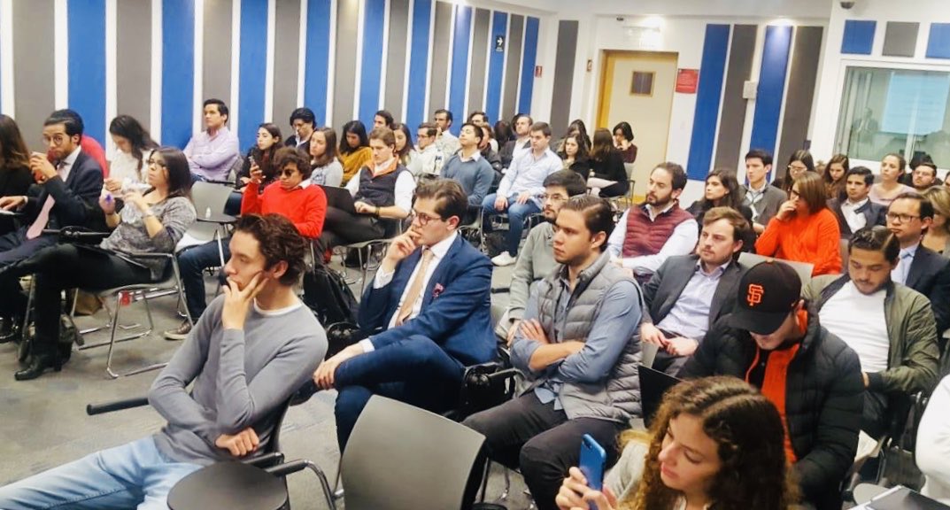 MexicoDialogos's tweet photo. Gracias a quienes nos acompañaron hoy al panel “FINTECH: aspectos legales y empresariales” en la Universidad Iberoamericana, organizado por nuestra Dirección de Vinculación Empresarial 
#TodoComienzaDialogando
https://t.co/37hedhQo4e https://t.co/q5A3tFTysF