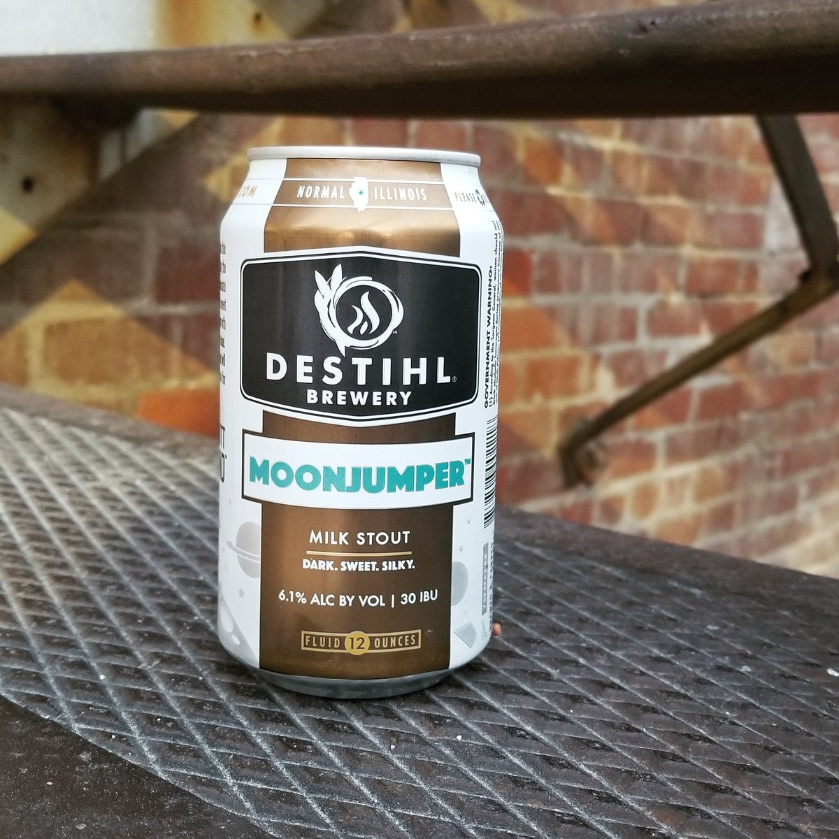 The beer geek special this week is Destihl Moonjumper. It's a delicious milk stout! It will be $4 all week so you can give it a try!