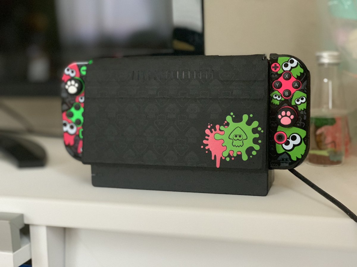 Comg 五泉店 公式 No Twitter 私が使用しているのはスプラトゥーン2柄のフロントカバーとjoy Conハードカバーです 星の カービィきせかえセットではフロントカバーとjoy Conシリコンカバーがセットになっています ガラスフィルムと一緒に装着すると防御力最強です Comg 五泉店 公式 No Twitter 私が使用しているのはスプラトゥーン2柄のフロントカバーとjoy Conハードカバーです 星の カービィきせかえセットではフロントカバーとjoy Conシリコンカバーがセットになっています ガラスフィルムと一緒に装着すると防御力最強です