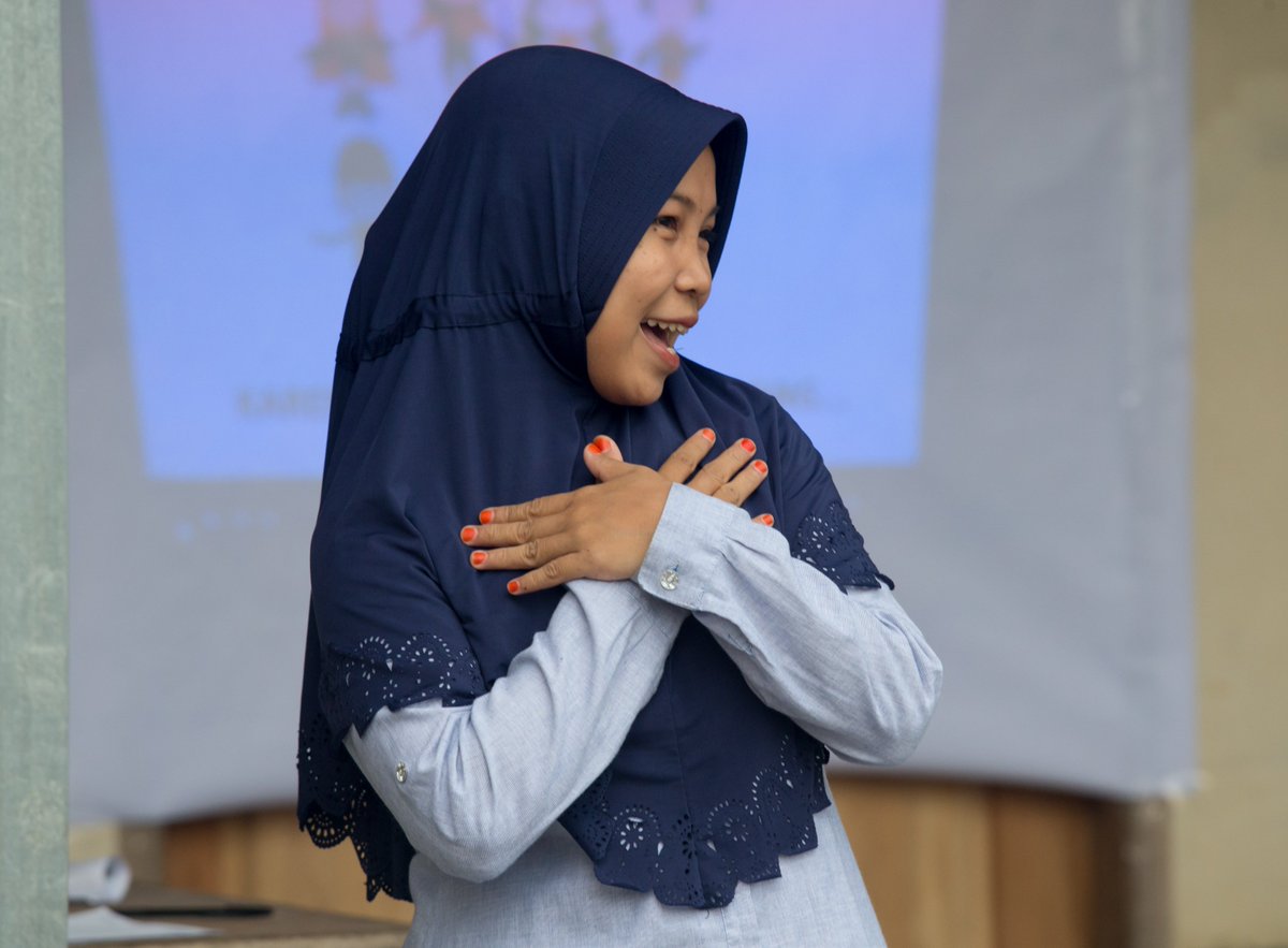GirlsNotBrides's tweet image. When girls learn their rights they can say no to #childmarriage! 🙅🏽 

In Lombok 🇮🇩, girls are empowered &amp;amp; supported to help #endchildmarriage by the Yes I Do Alliance. 👇🏽 

@PlanIndonesia @RutgersWPFIndo &amp;amp; @AliansiRemaja