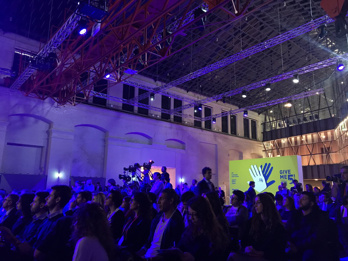 sorgenia's tweet image. Creatività, #innovazione, digitale e fiducia sono le parole chiave del Maf #ideasWork. Le stesse che animano il nostro lavoro. 💡💡 #SeedsandChips