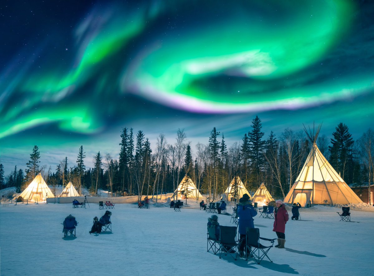princesofbusan's tweet photo. namjoon said on bon voyage he wanted to go to a place where they can see the aurora and hoseok said he wanted to go to a place where they can enjoy winter because he loves winter. we ✈️ alaska next bon voyage hhhh https://t.co/IxrIXhZ4Ra