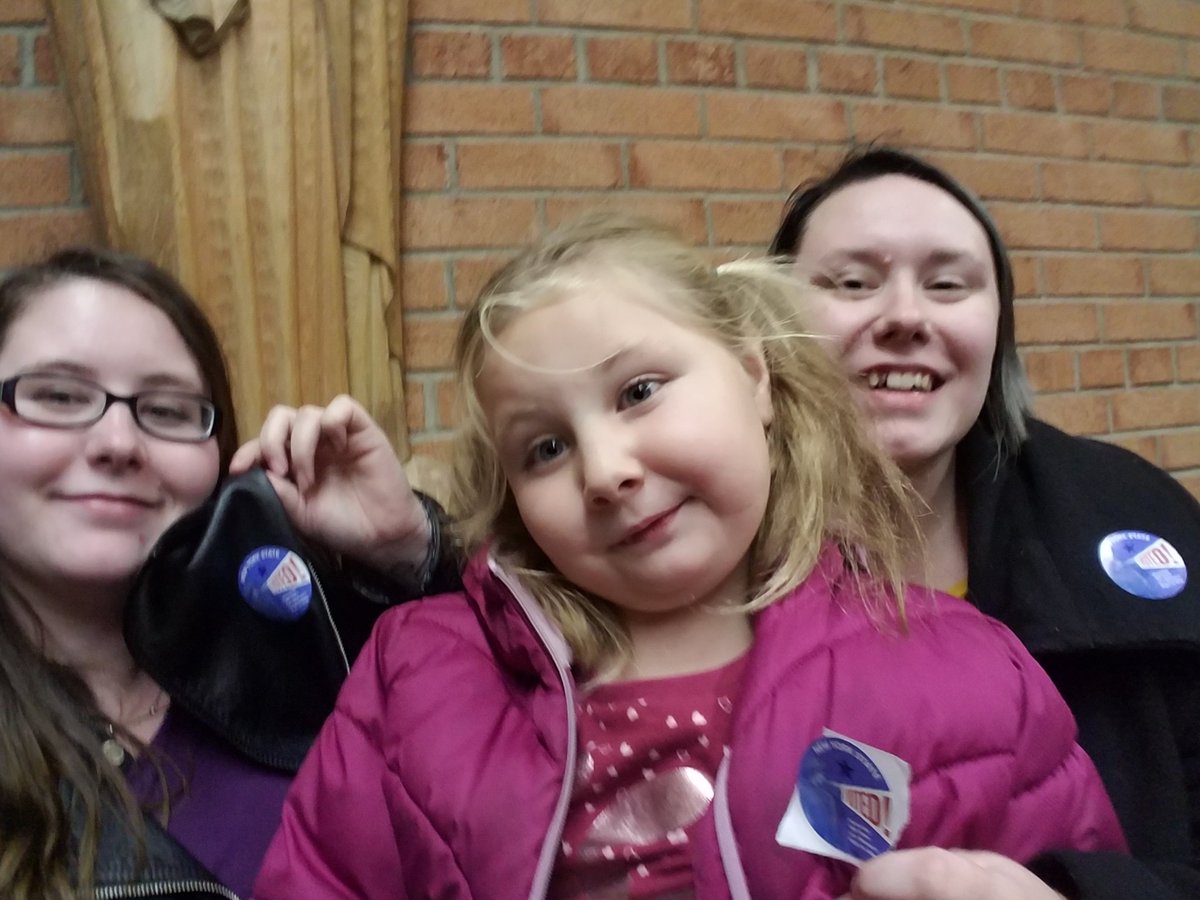 BtrSryThnSafe's tweet photo. Get out and vote! Use your voice! #Vote #VotingSquad #FutureVoter #WhenWeAllVote #VotingSquadSupernatural https://t.co/MyBoQrQ0dc