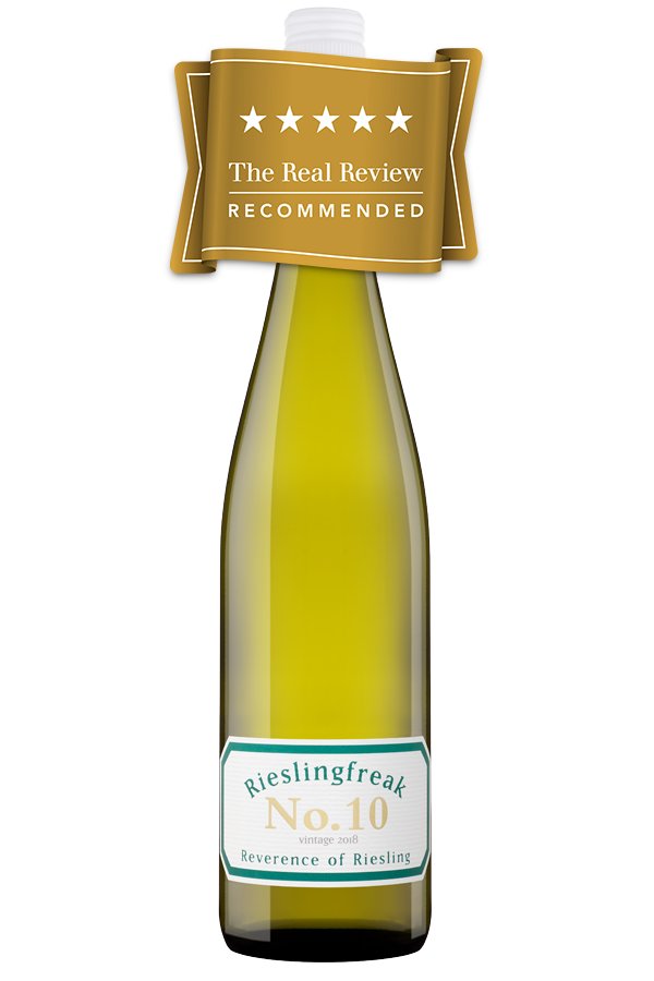 #WineOfTheWeek <a href="/rieslingfreak1/">John Hughes</a> Reverence of Riesling No.10 Zenit Riesling 2018, Eden &amp; Clare Valley, AUD $45. @therealrvw buff.ly/2SLk1ep