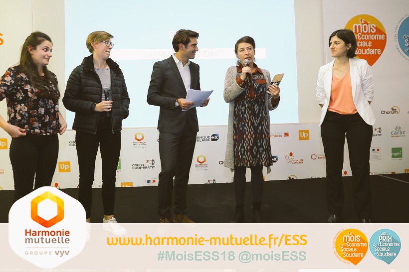 louishams's tweet photo. Très belle soirée #PrixESS18 pour lancer ce mois, avec des lauréats issus de tous les territoires français et qui montent des projets utiles à la société ! Belle semaine @SocialFest1 au @Gro_ndControl et bon mois de l’ESS ! Impliquez-vous 🥊 https://t.co/GA6m955eWP