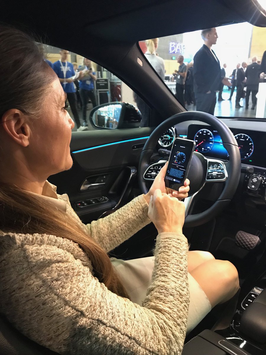 HelleValentin's tweet photo. “Ask Mercedes” at IBM Think in DR koncerthus #ibm #think #Mercedes #ibmthink #talkingwithmycar https://t.co/d4IMIFAzZB