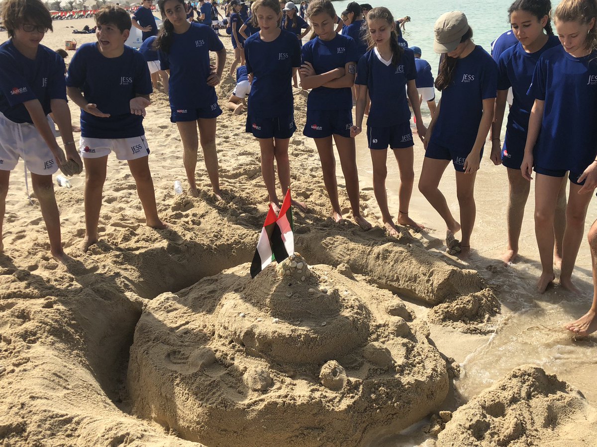 JESSYear8's tweet photo. And more Sandcastles #JESS_Secondary #JESSPSHE #Dubai Fitness Challenge https://t.co/H7DuSCF1iO