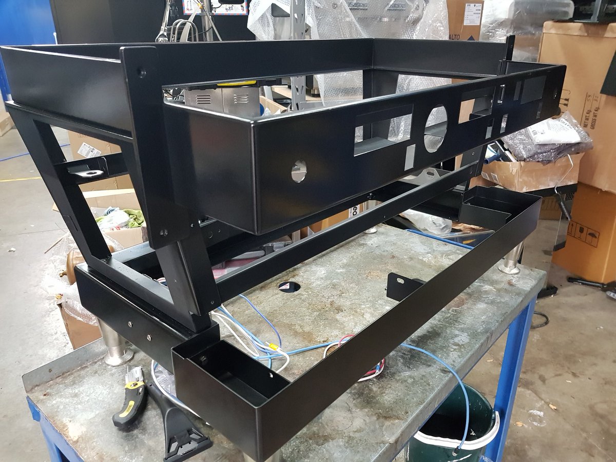 CaffeineFixLtd's tweet photo. New project #blackbeauty #linealove https://t.co/QX0nBd2meF