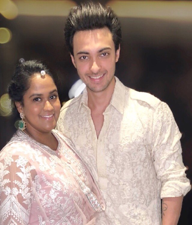 ❤️@aaysharma