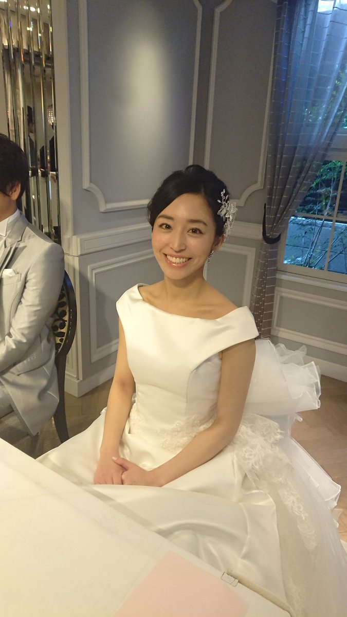 D Drive Yuki 私d Driveyukiこの度結婚 したわけじゃなくてですね 神戸市と神戸出身のアーティストがコラボして神戸の魅力をprするショートムービー God Door にてロックな花嫁を演じました 笑 是非ご覧下さい T Co 1zztuwmil8 神戸