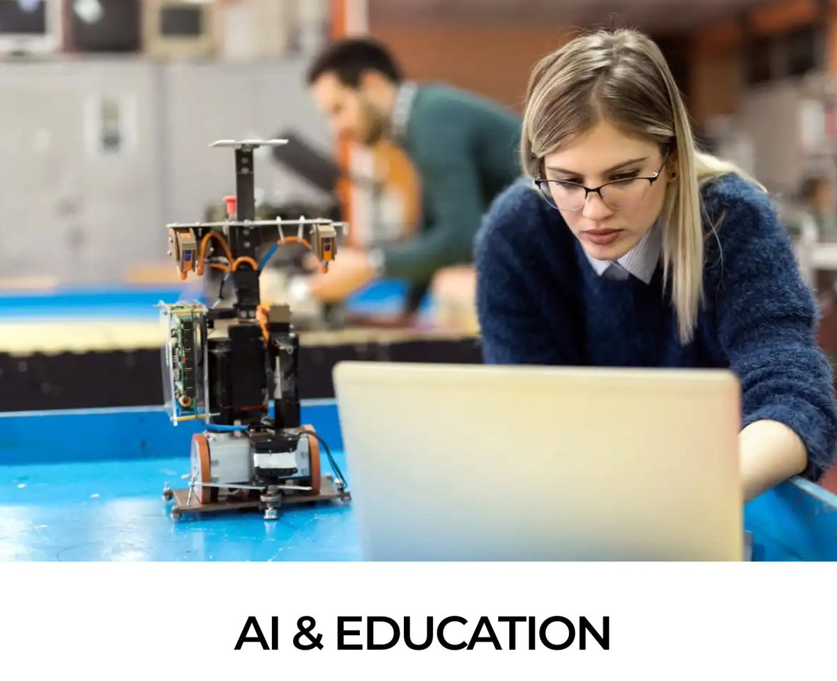 JrgSanabria's tweet photo. At the kick-off of "SOPHIA: Springboard for Artificial Intelligence" 7-9 Nov, 2018 #AI #UNICE #UCA #SOPHIA #INRIA #SmartEdTech https://t.co/B2VFOjp9Ih
