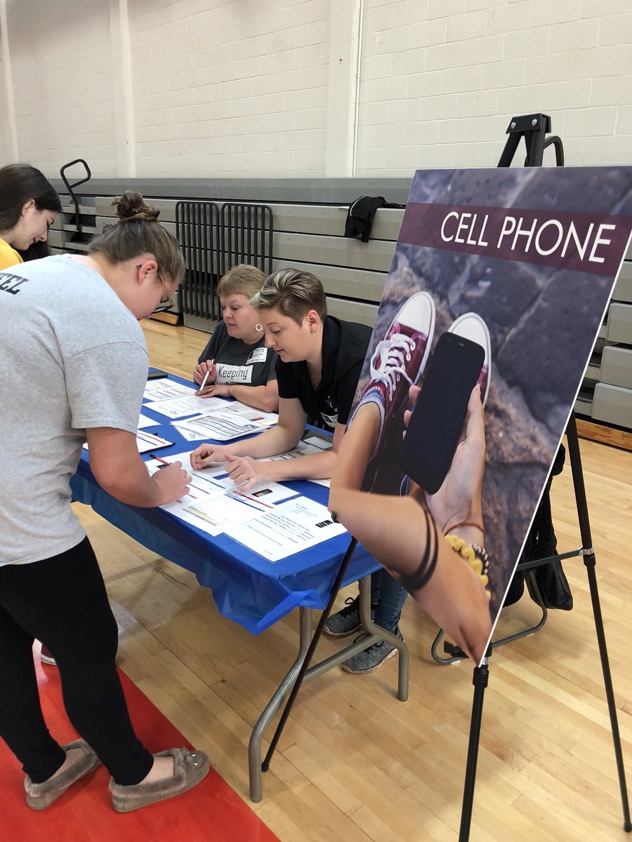 OJRHS_Guidance's tweet photo. Today juniors are getting an awesome and extremely valuable experience by attending the Reality Fair! https://t.co/Q5Di3KPfb6