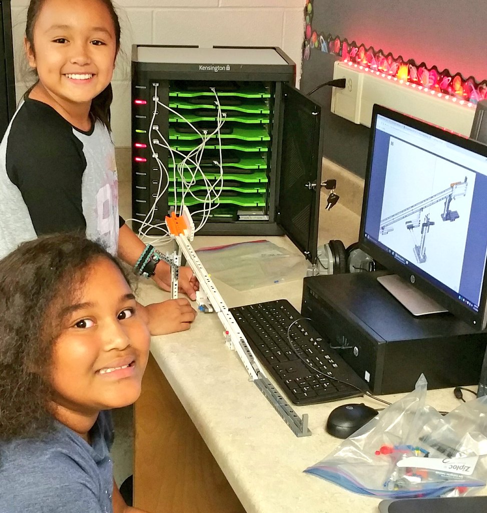 DawnZamoraSTEM's tweet image. Cole @firstlegoleague team is so excited to be able to speak with NASA scientist @abbyfrae later today! @EBTSOYP #nisdrobotics #TheColeWay