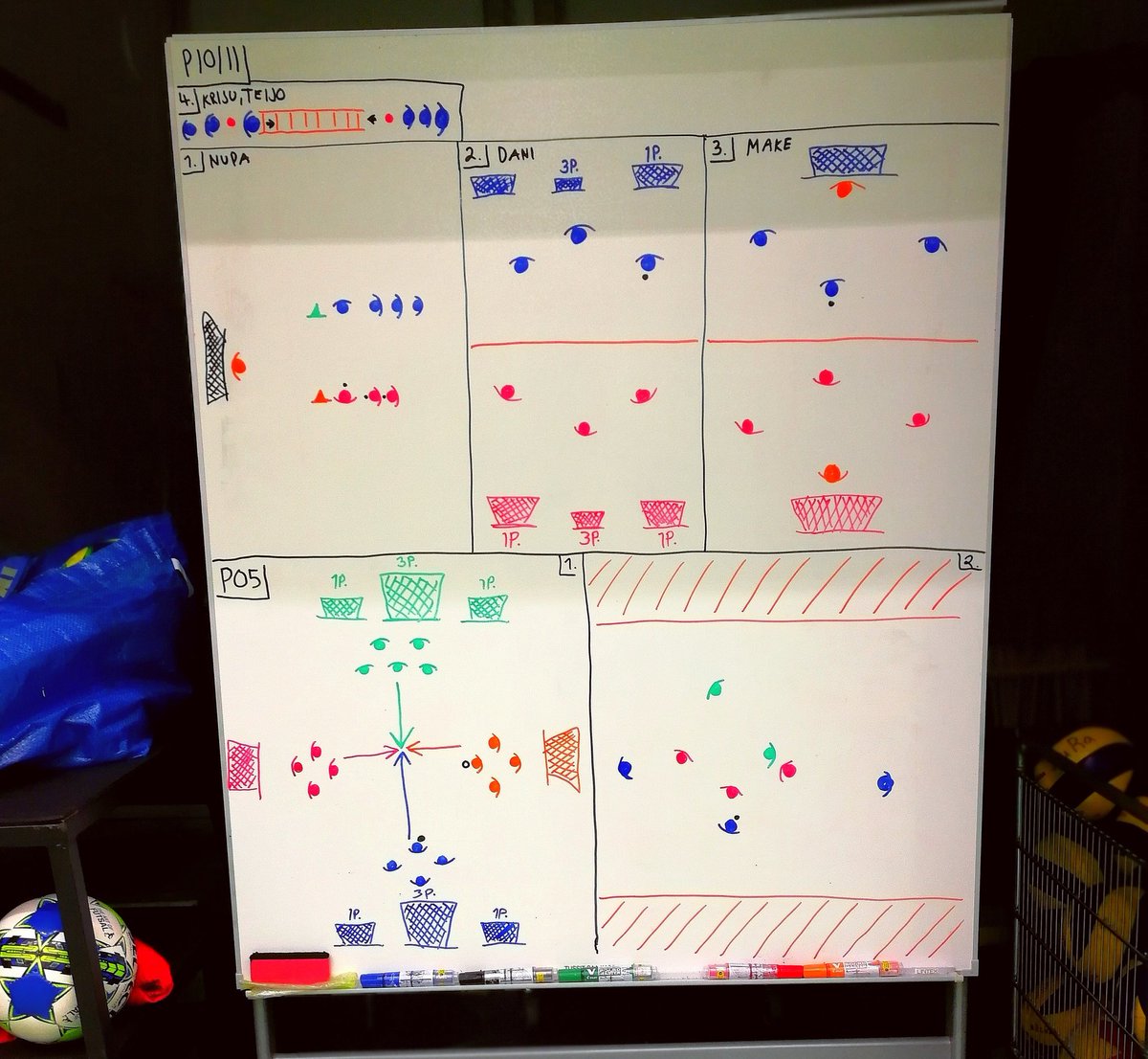 the_specialdan's tweet image. Olen päiväkodista asti pitänyt aina värikynistä 🎨🖌️
#värikynä #tacticboard