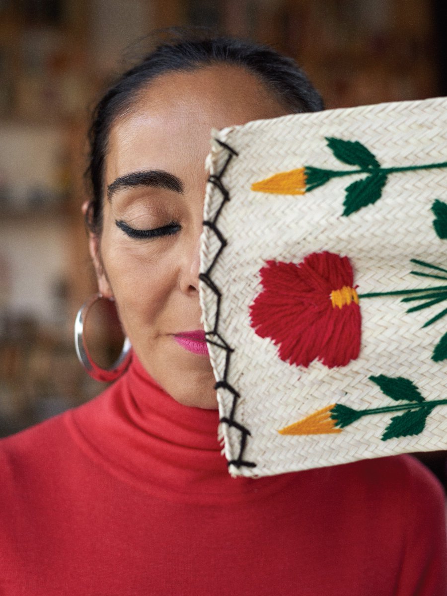 kinfolkmag's tweet photo. Shirin Neshat: Meet the New York artist who believes that poetry, calligraphy and cinematography can convey stories of female disempowerment more powerfully than "shock art." | https://t.co/BfWAyCMV4s https://t.co/GqXxcWzEhE