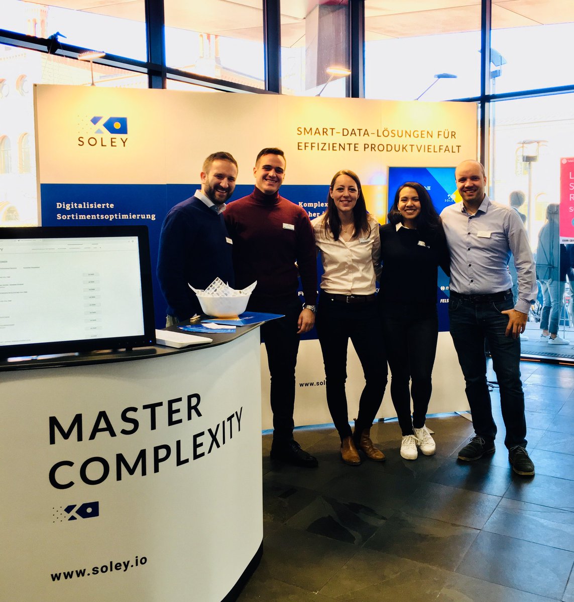 Say hi! Visit us at Hoko, 7.11.18 #munich! #hiring  soley.io/de/soley-unter…