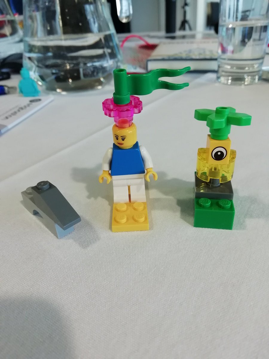 Having fun at Lego CX Play Workshop #tosileikki #cxplay #lsp