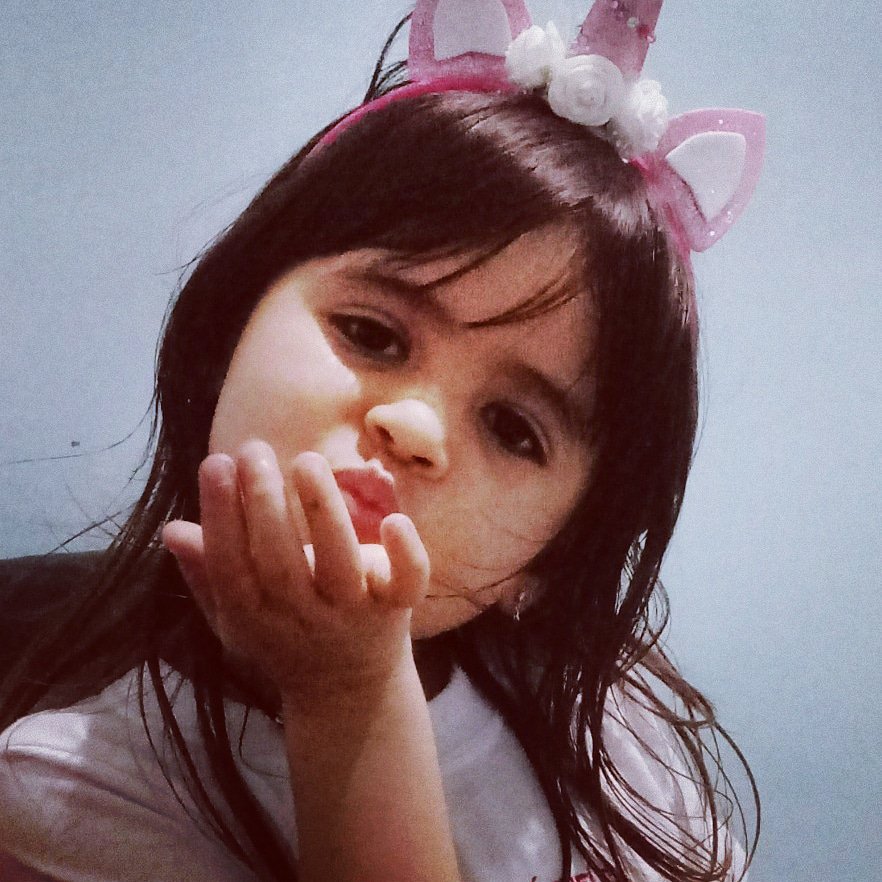 Jeehversalli's tweet photo. Deus me deu vc de presente e eu vou te amar para sempre ! #FILHA #GABY https://t.co/ZdWn6vQq0m