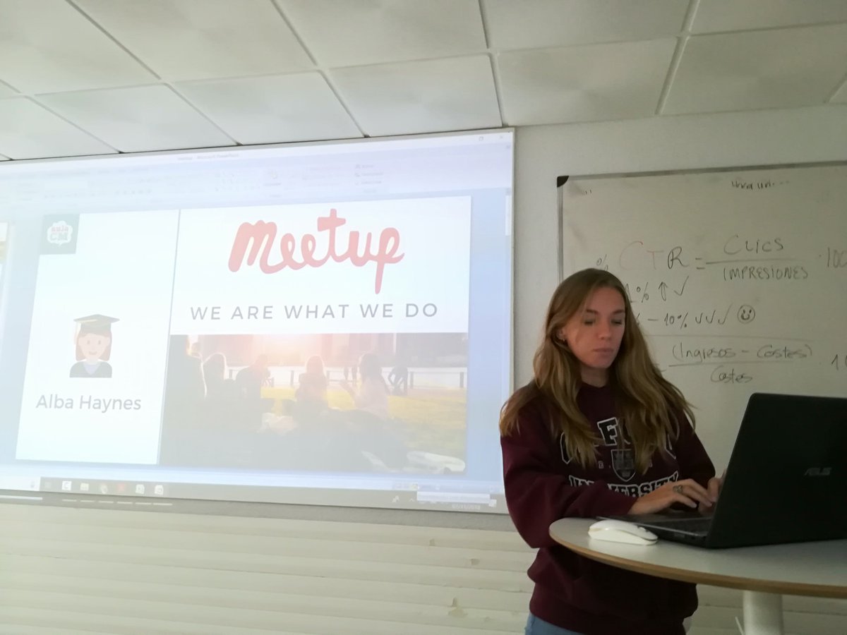 Marianryyy's tweet image. Hoy @AlbaHaynesCosta nos cuenta qué es #Meetup y para qué lo usan las empresas. #Clase15 en @aulaCM