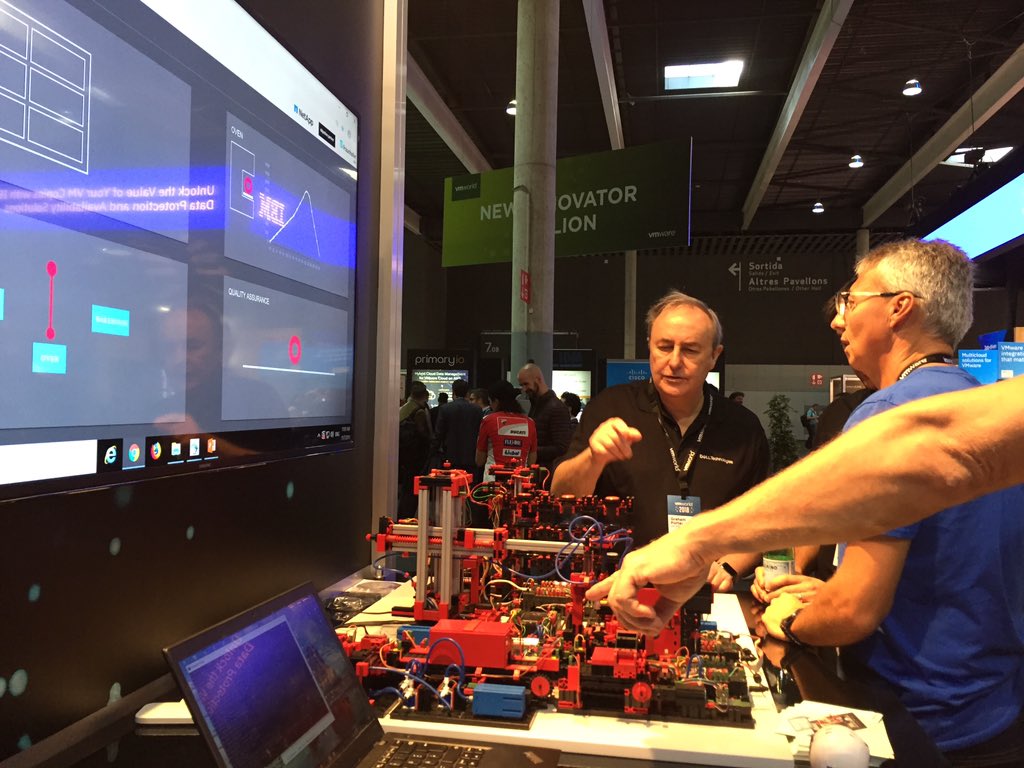 NetAppEMEA's tweet image. Don't miss @NetApp_Mexx and Juergen Hamm's incredible demonstration on Shopfloor 4.0 at Booth #P409! #DataDriven #NetAppVMworld #Shopfloor