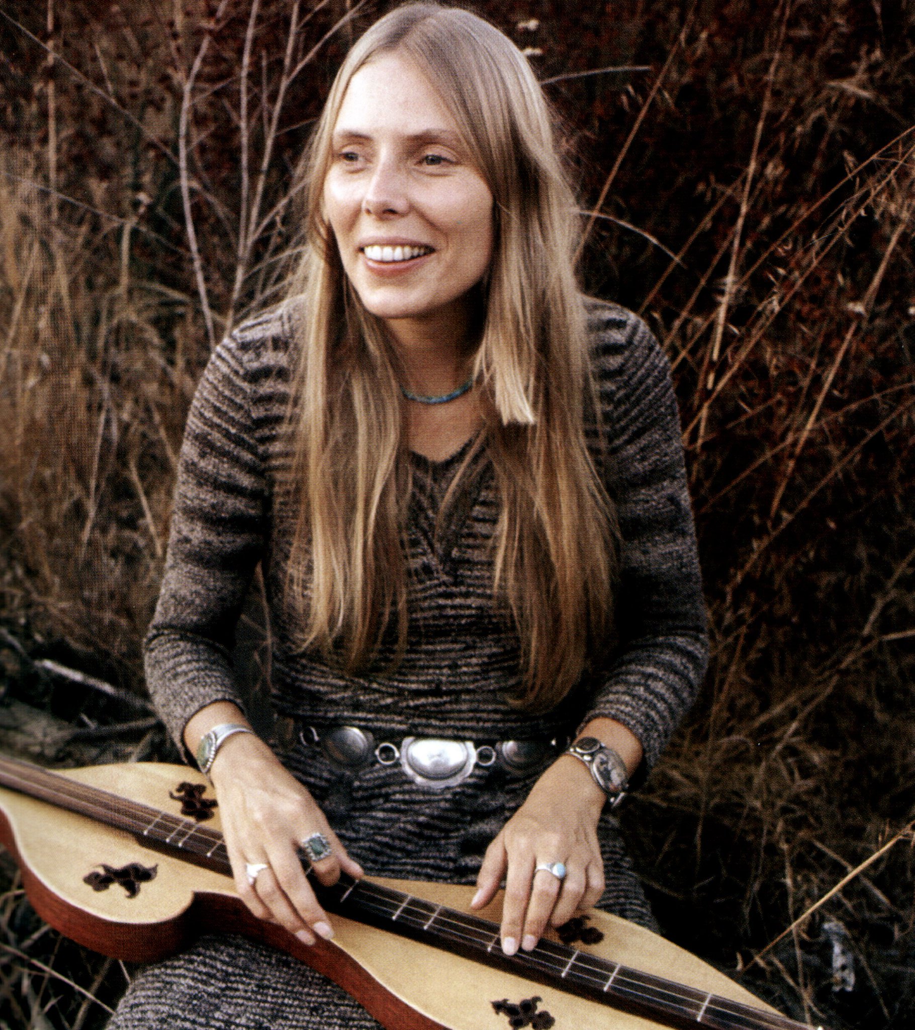 Happy 75th birthday to the incomparable Joni Mitchell... (Photo: Getty) 