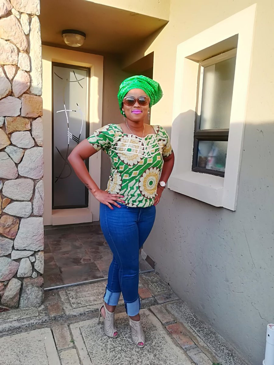 LmModise's tweet image. Me myself and I...