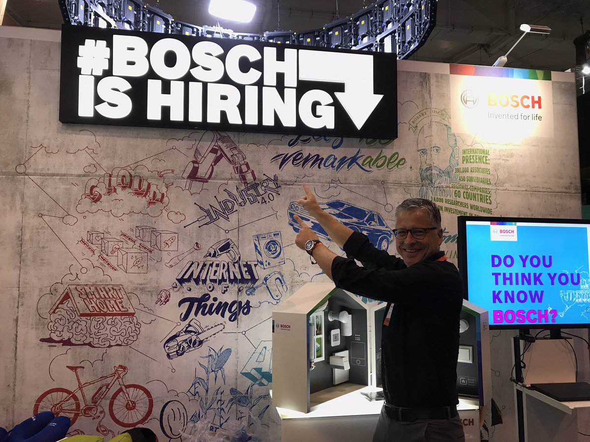 bheinric's tweet photo. @bosch we are hiring. Come aling at #WebSummit2018 https://t.co/kVquWUvWGR
