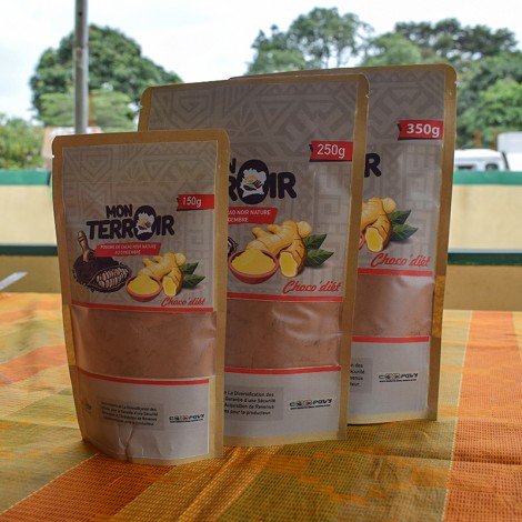 SanlishopCi's tweet photo. Poudre de cacao au Gingembre 150 g
Made In Côte d'Ivoire 
Le Cacao et le Gingembre est la combinaison parfaite pour des journées pleines de tonus.Un chocolat gourmand pour les petits et les grands.
Article disponible sur https://t.co/xr5VWCTK8w
#cotedivoire #art #yummy #CIV225 https://t.co/LEwcVtZTGC