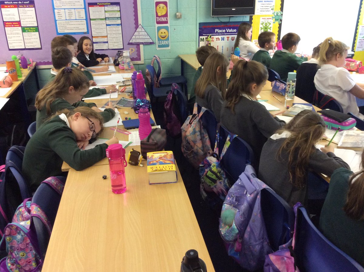 stmargaretsps's tweet image. #P6M completing their task map activities #ReflectiveReading #taskmap #readingcomprehension @HelenMacKinven