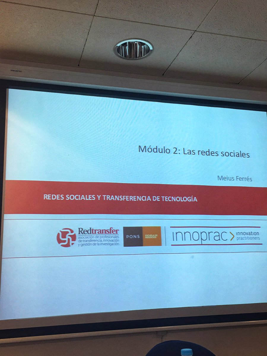 carolsubias's tweet photo. Escuchando los valiosos consejos de @mferres y @CrisValenti en el curso ‘#RedesSociales y #transferencia de tecnología’ @PONS_IP #redtransfer #redtransfiriendo https://t.co/RJFIk1swGd