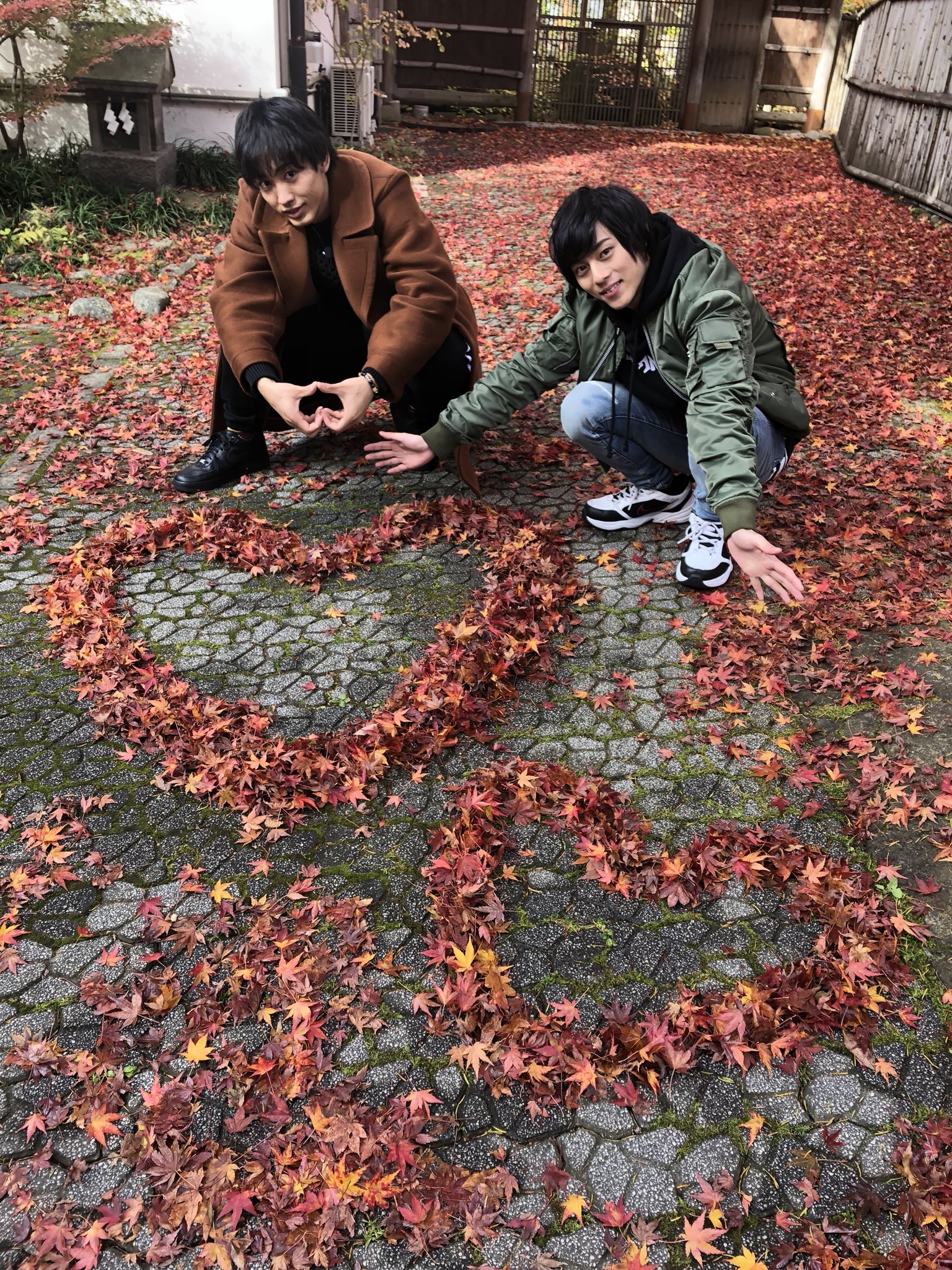 近藤頌利 劇団patch 永田崇人 近藤頌利 おでかけ In 軽井沢 ロケに行ってまいりました 軽井沢最高 将来絶対別荘買おう笑 写真めちゃとった T Co Ojomfjftwa Twitter 近藤頌利 劇団patch 永田崇人 近藤頌利 おでかけ In 軽井沢 ロケに行ってまいりました 軽井沢最高 将来絶対別荘買おう笑 写真めちゃとった T Co Ojomfjftwa Twitter