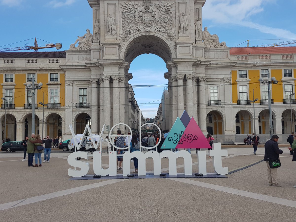 _Arachas_'s tweet image. Yesterday = Berlin. Today = Lisbon. One of our Directors is currently in #Lisbon attending @WebSummit 💡👏@PandaConf #WebSummit2018 #WebSummit #inspiration #SupportingIrish #WhereToNext