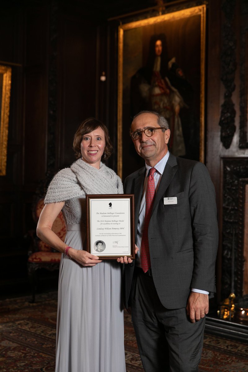 Champagne Bollinger tweet media