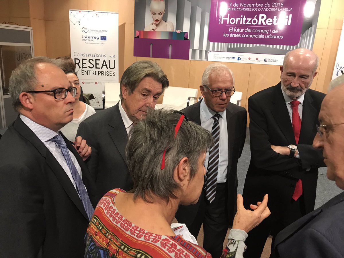 cciperpignan's tweet photo. #horitzoretail #andorre @BFourcade @cciperpignan @ccipirineusmed @ccigirona @CCIPOPROBERT A chaud : débriefing des présidents des CCI et des officiels #andorra https://t.co/pylqNc4WtC