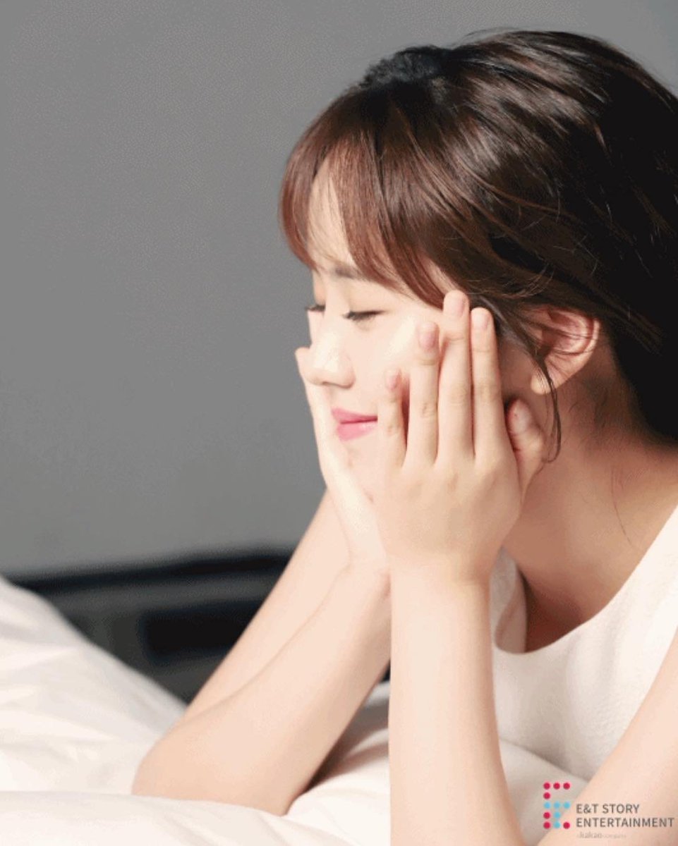 #KimSoHyun for Hanyul🍀 (2)
<a href="/hellokimsohyun/">김소현</a>
@Ent_story
#김소현