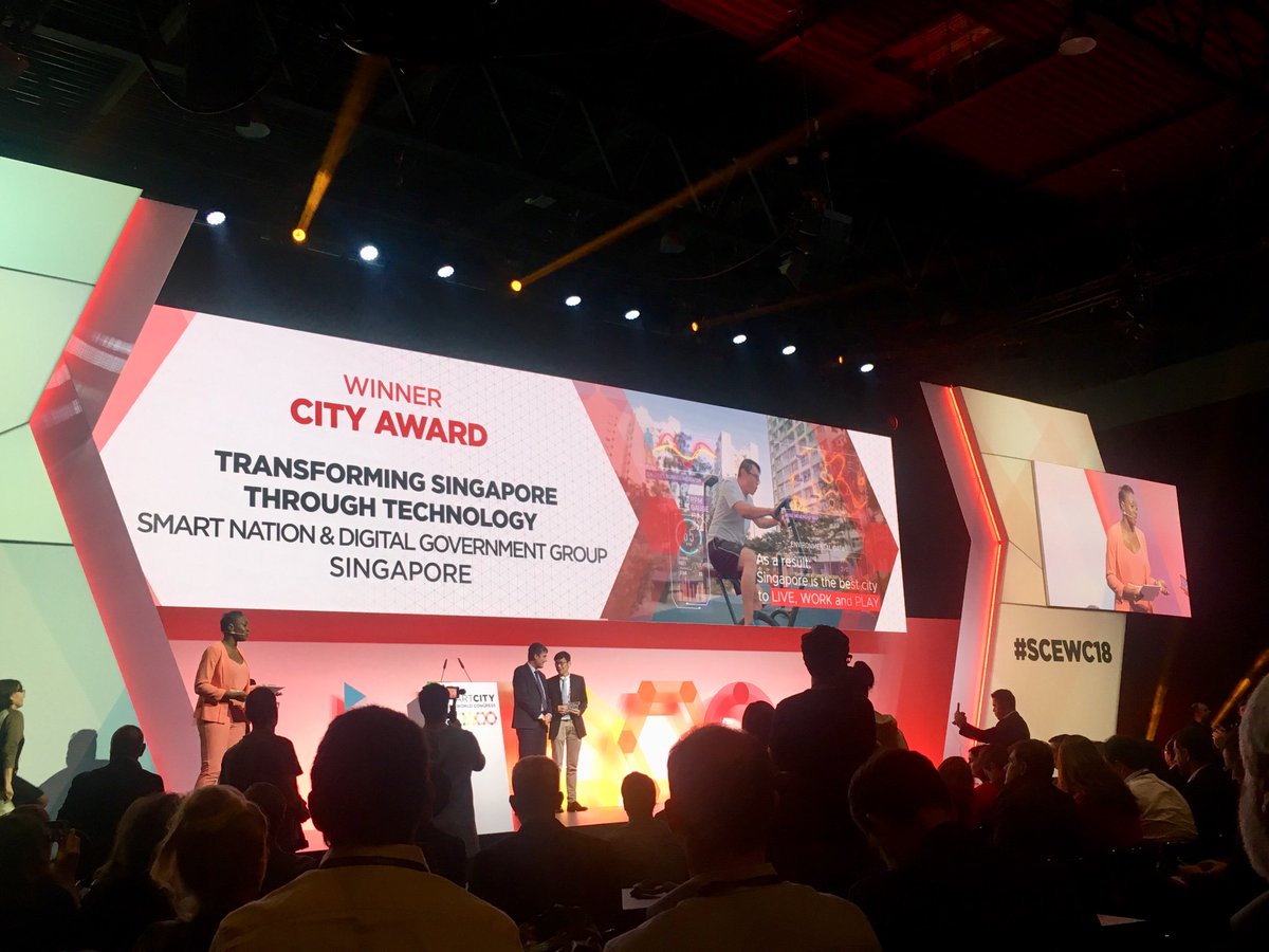 JasminLibanesa's tweet photo. Os comparto algunas fotos del #WorldSmartCityAwards 2018 #Firabarcelona# nominaciones/nominados/ganadores!!! Muy bien repartido a nivel mundial!!! #SmartCityExpoWorldCongress #DigitalTransformation #Congress #sharingeconomy #CitiesToLiveIn #collaborativeeconomy#scewc18 https://t.co/q6G9QtZ6ln