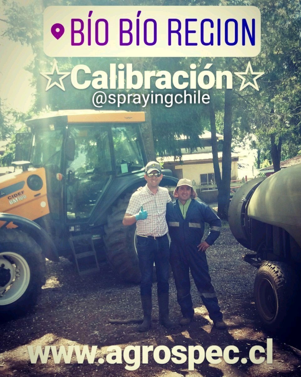 sprayingchile's tweet photo. Calibración de atomizadores hidroneumáticos en campo de Nogales y Avellanos Europeos de Otto Widner. Gracias por el interés de cuantificar labores y mejorar manejos fitosanitarios. Agrospec, avanzando junto a ti. #sprayingchile #agrospec #cadagotacuenta #capacitación #chile 🇨🇱 https://t.co/wtOksTw9UV