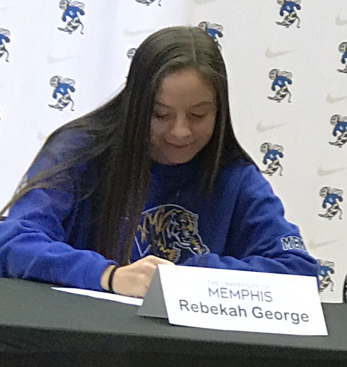 Congratulations @rebekahgeorge01 for signing with Memphis today! We are so proud! #futuretiger